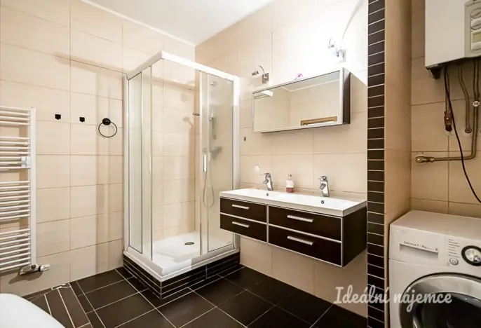 Pronájem bytu 3+kk, Praha - Holešovice, Osadní, 76 m2