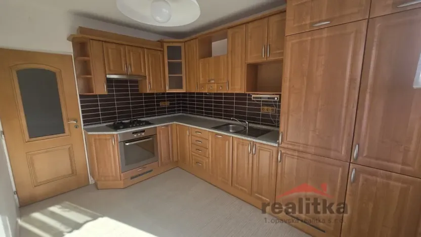 Prodej bytu 3+1, Opava - Kylešovice, Bílovecká, 74 m2