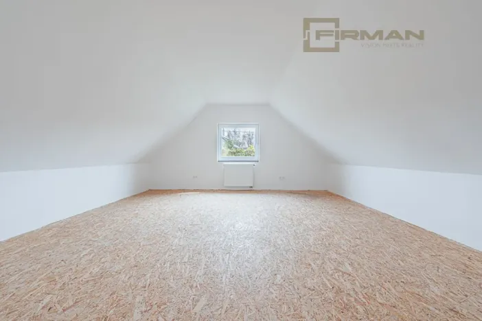 Prodej rodinného domu, Třebešice, 236 m2