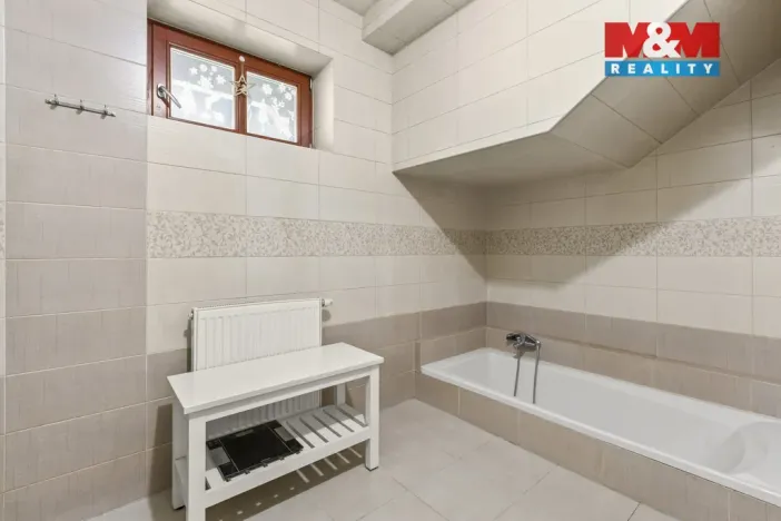 Prodej rodinného domu, Dolní Čermná, 137 m2