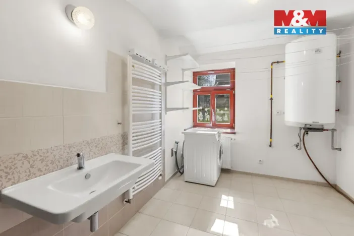 Prodej rodinného domu, Dolní Čermná, 137 m2