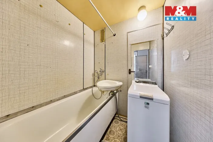 Prodej bytu 2+1, Hořice, Pod Lipou, 62 m2