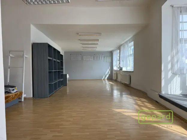 Pronájem obchodního prostoru, Šternberk, ČSA, 84 m2