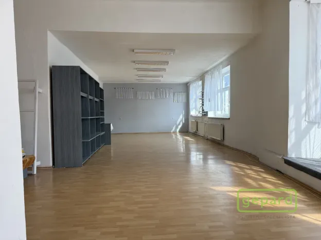 Pronájem obchodního prostoru, Šternberk, ČSA, 84 m2
