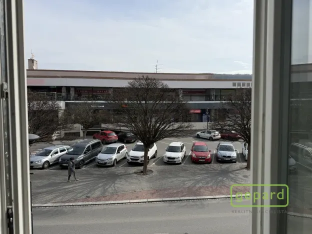 Pronájem obchodního prostoru, Šternberk, ČSA, 84 m2