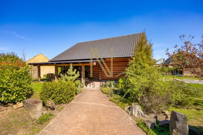 Prodej rodinného domu, Obora, 190 m2