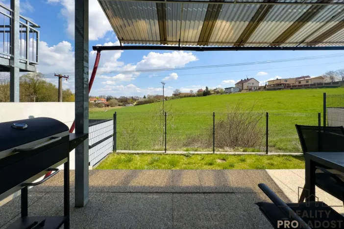 Prodej bytu 4+kk, Vochov, 80 m2