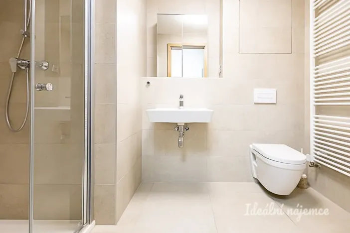 Pronájem bytu 1+kk, Praha - Strašnice, Štěchovická, 34 m2