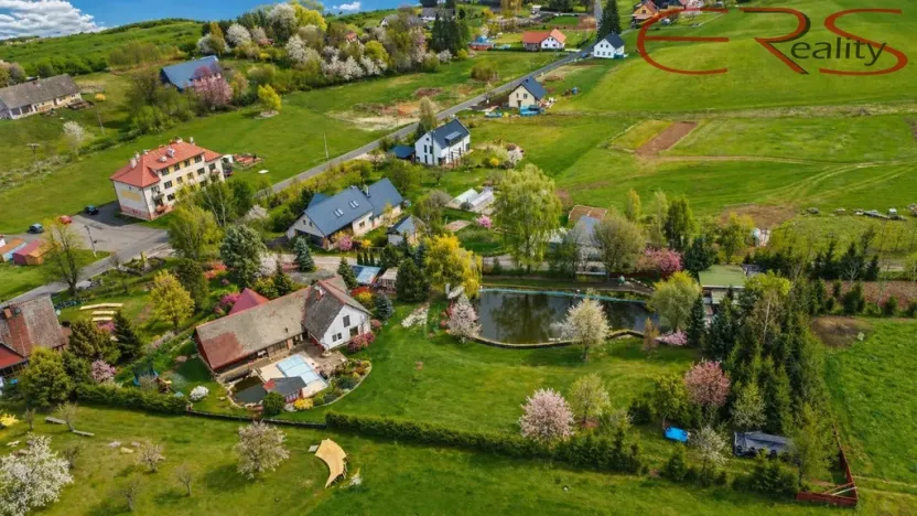 Prodej rodinného domu, Bukovina u Čisté, 259 m2