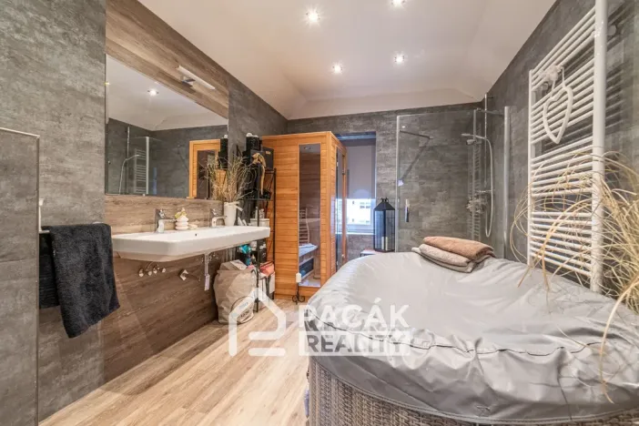 Prodej bytu 3+kk, Přerov, Sušilova, 109 m2