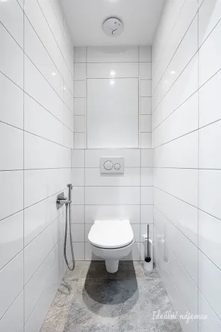 Pronájem bytu 2+1, Praha - Michle, Bítovská, 39 m2