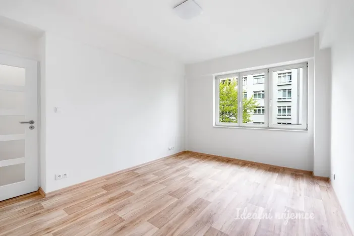 Pronájem bytu 2+1, Praha - Vršovice, Lvovská, 59 m2