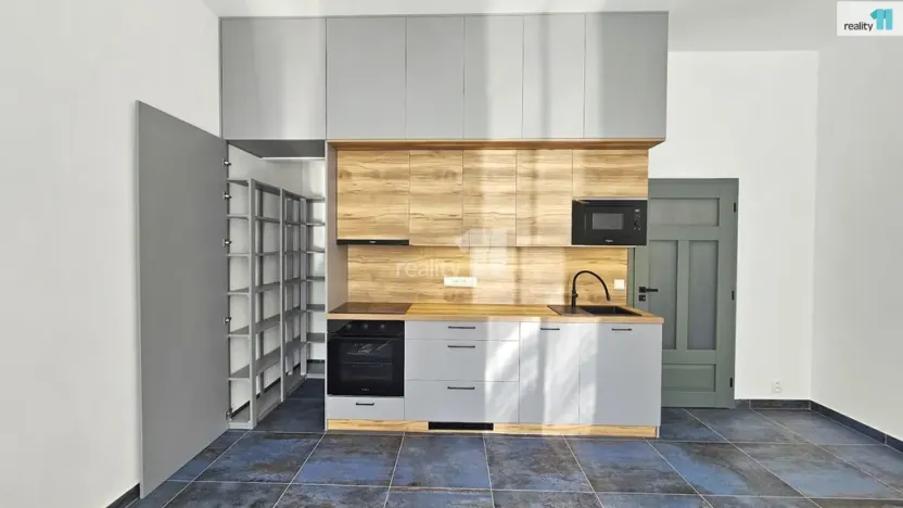 Pronájem bytu 1+kk, Čáslav - Čáslav-Nové Město, Pražská, 34 m2