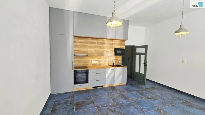 Pronájem bytu 1+kk, Čáslav - Čáslav-Nové Město, Pražská, 34 m2
