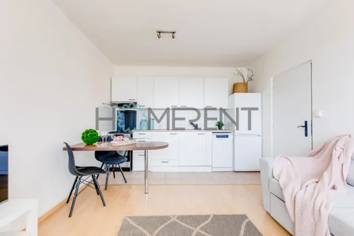 Pronájem bytu 2+kk, Praha - Záběhlice, Jabloňová, 32 m2