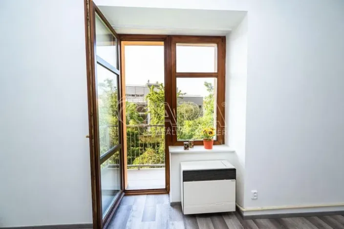 Pronájem bytu 1+1, Praha - Vršovice, Ruská, 38 m2