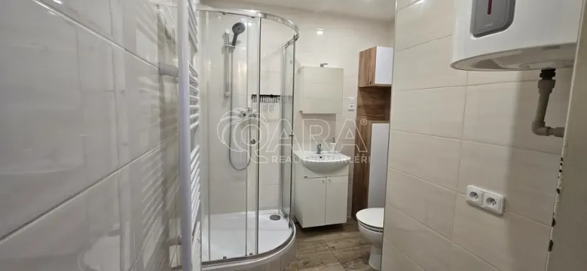 Pronájem bytu 1+1, Praha - Vršovice, Ruská, 38 m2