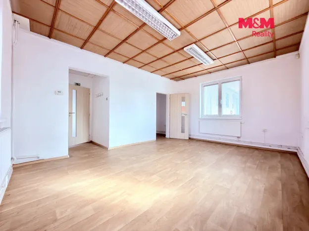 Pronájem kanceláře, České Budějovice - České Budějovice 4, Rudolfovská tř., 135 m2