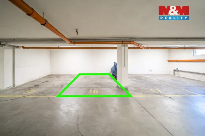 Prodej garážového stání, Olomouc - Slavonín, Topolová, 18 m2