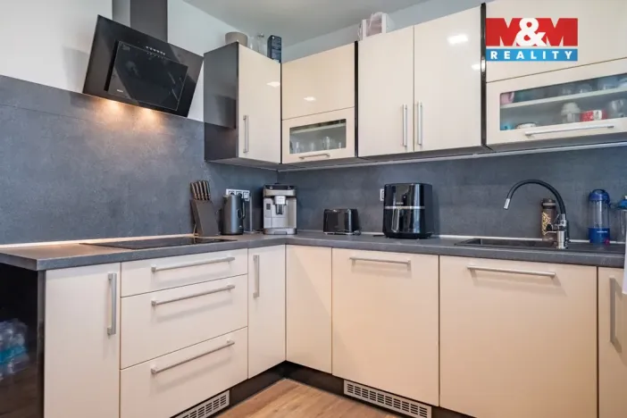 Prodej bytu 3+1, Strunkovice nad Blanicí, Protivecká, 63 m2