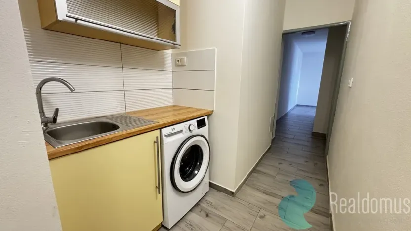 Pronájem bytu 1+1, Kaplice, Omlenická, 30 m2