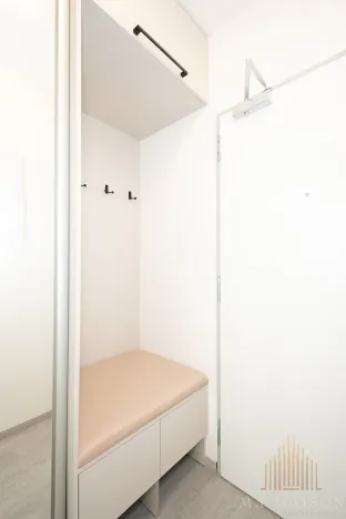 Pronájem bytu 1+kk, Praha - Vysočany, Poděbradská, 34 m2