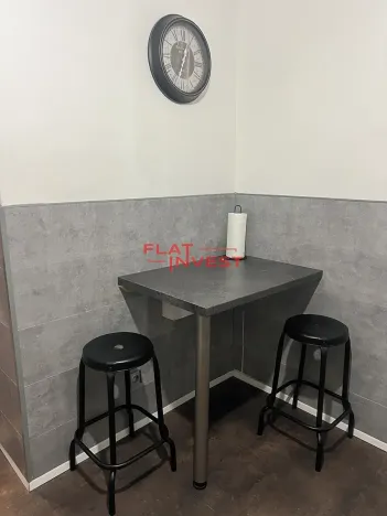 Pronájem bytu 2+kk, Praha - Holešovice, Jirečkova, 52 m2