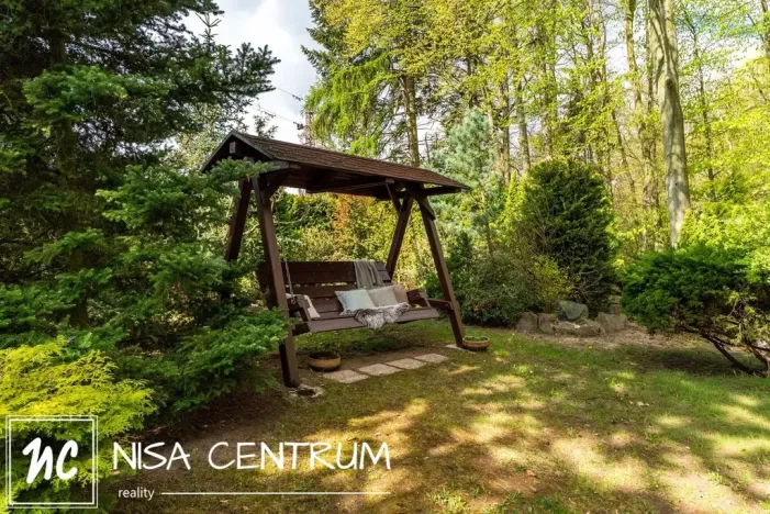 Prodej rodinného domu, Krnsko, 304 m2