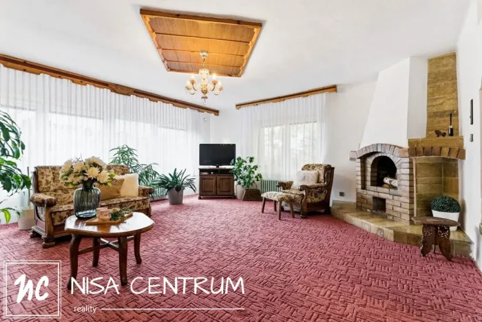 Prodej rodinného domu, Krnsko, 304 m2