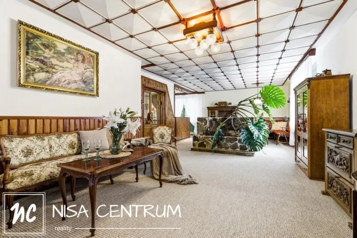 Prodej rodinného domu, Krnsko, 304 m2