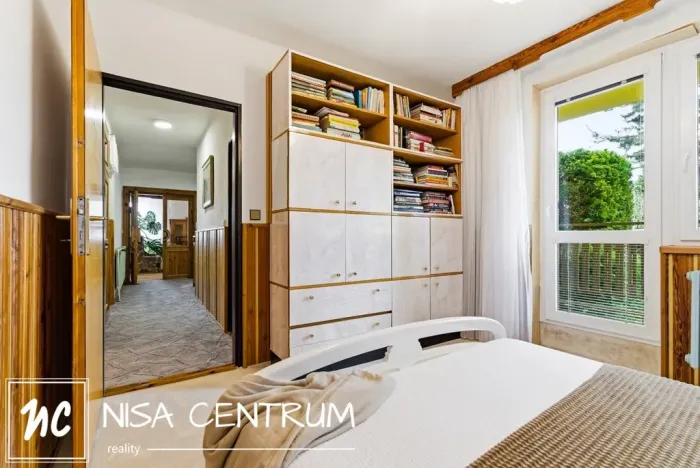 Prodej rodinného domu, Krnsko, 304 m2