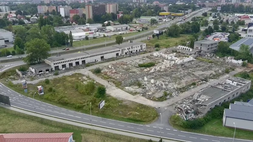 Prodej komerčního pozemku, Ostrava, Výškovická, 28014 m2