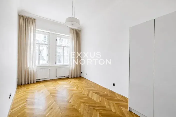 Pronájem bytu 3+1, Praha - Nové Město, Na Poříčí, 92 m2