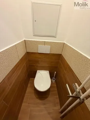 Prodej atypického bytu, Most, Jožky Jabůrkové, 109 m2