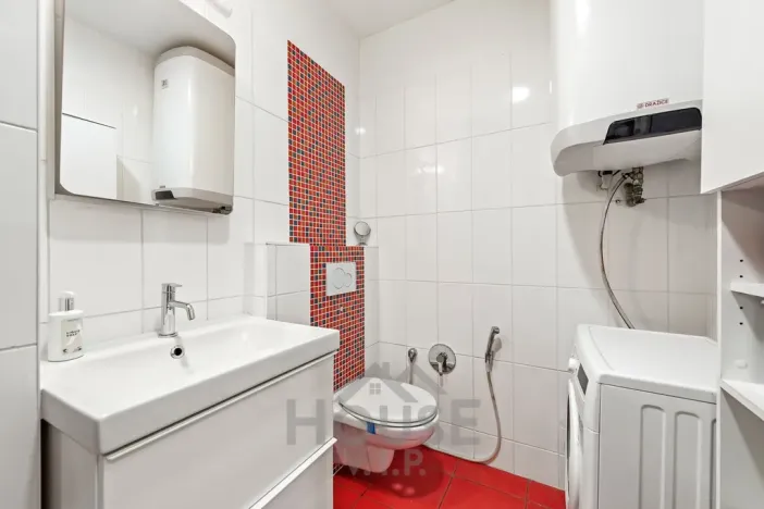 Prodej bytu 2+kk, Praha - Žižkov, Jeseniova, 46 m2