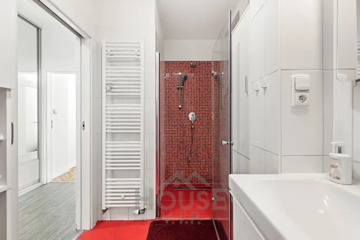 Prodej bytu 2+kk, Praha - Žižkov, Jeseniova, 46 m2