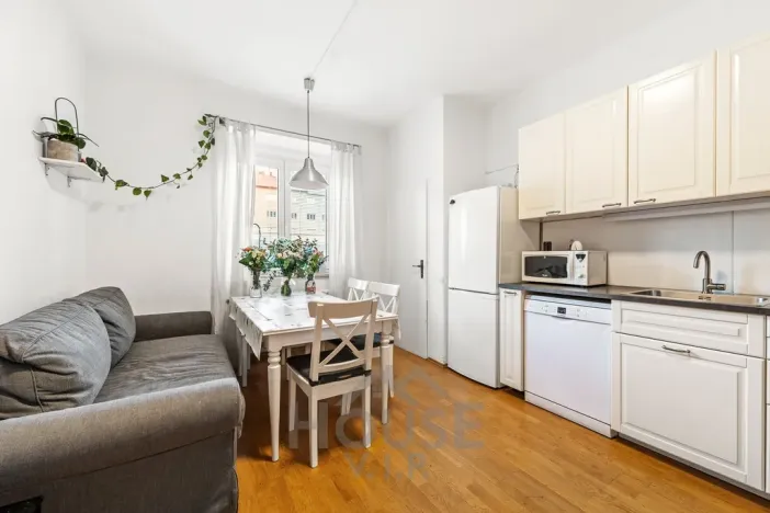 Prodej bytu 2+kk, Praha - Žižkov, Jeseniova, 46 m2