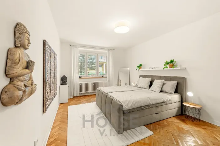 Prodej bytu 2+kk, Praha - Žižkov, Jeseniova, 46 m2