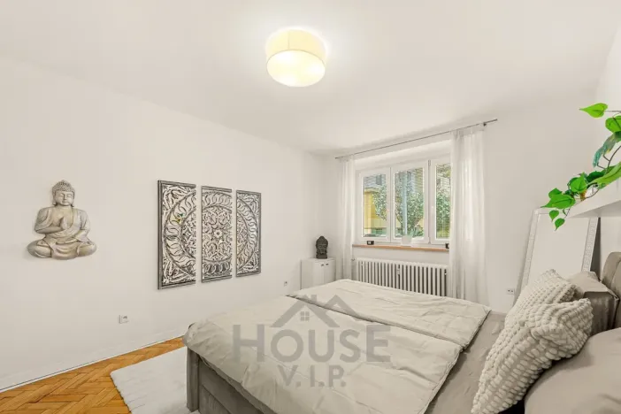 Prodej bytu 2+kk, Praha - Žižkov, Jeseniova, 46 m2
