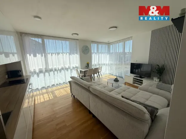 Pronájem bytu 3+kk, Praha - Břevnov, Ve Střešovičkách, 69 m2