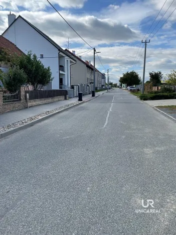 Prodej pozemku, Rajhrad, 1324 m2