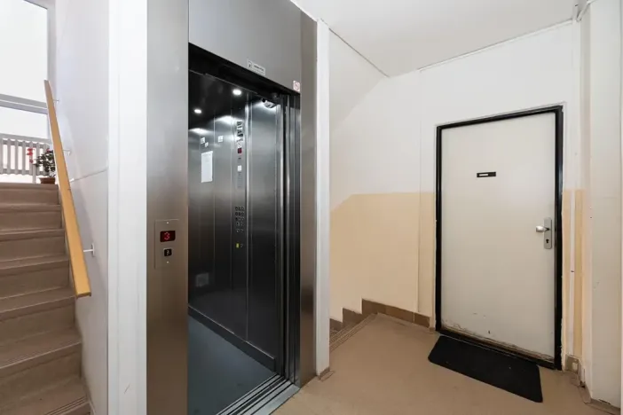 Prodej bytu 3+1, Praha - Letňany, Místecká, 70 m2