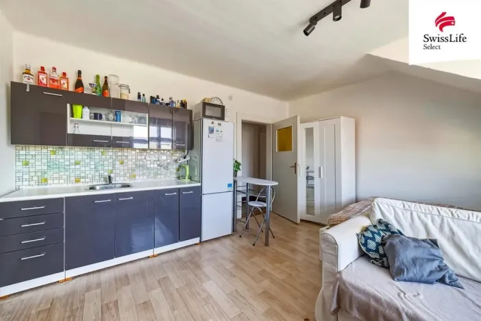 Prodej rodinného domu, Praha - Kobylisy, Pakoměřická, 160 m2