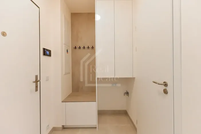 Pronájem bytu 1+kk, Praha - Kamýk, Hodkovická, 30 m2