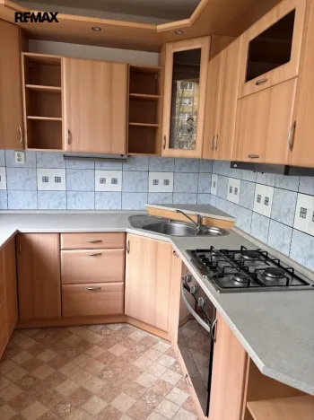 Prodej bytu 3+1, Ostrava - Poruba, Vietnamská, 66 m2