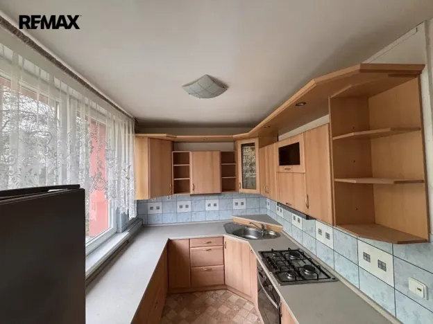 Prodej bytu 3+1, Ostrava - Poruba, Vietnamská, 66 m2