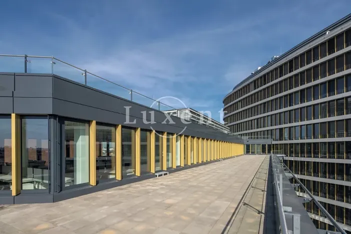 Pronájem kanceláře, Praha - Nusle, Pikrtova, 500 m2