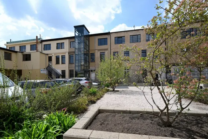 Pronájem ordinace, Hradec Králové, Pospíšilova, 49 m2