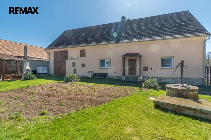 Prodej rodinného domu, Měcholupy - Velká Černoc, 98 m2
