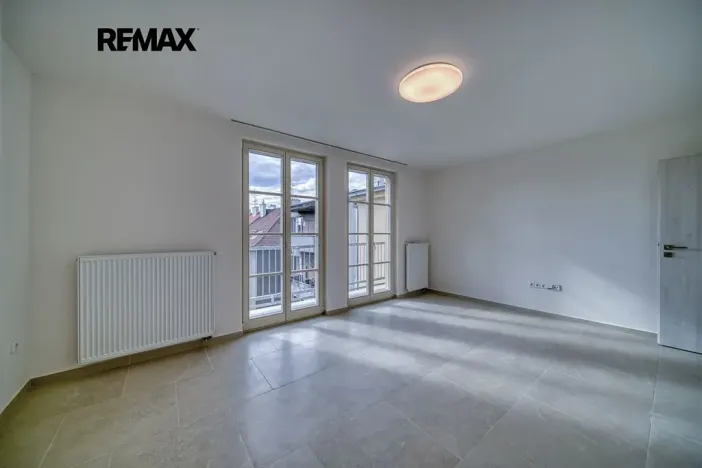 Pronájem bytu 3+1, Poděbrady, nám. T.G.Masaryka, 96 m2